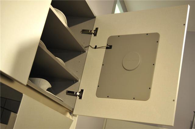 Harman Kardon MK100SP platte speakers achter de keuken- of dressoirdeur speakersysteem met subwoofer